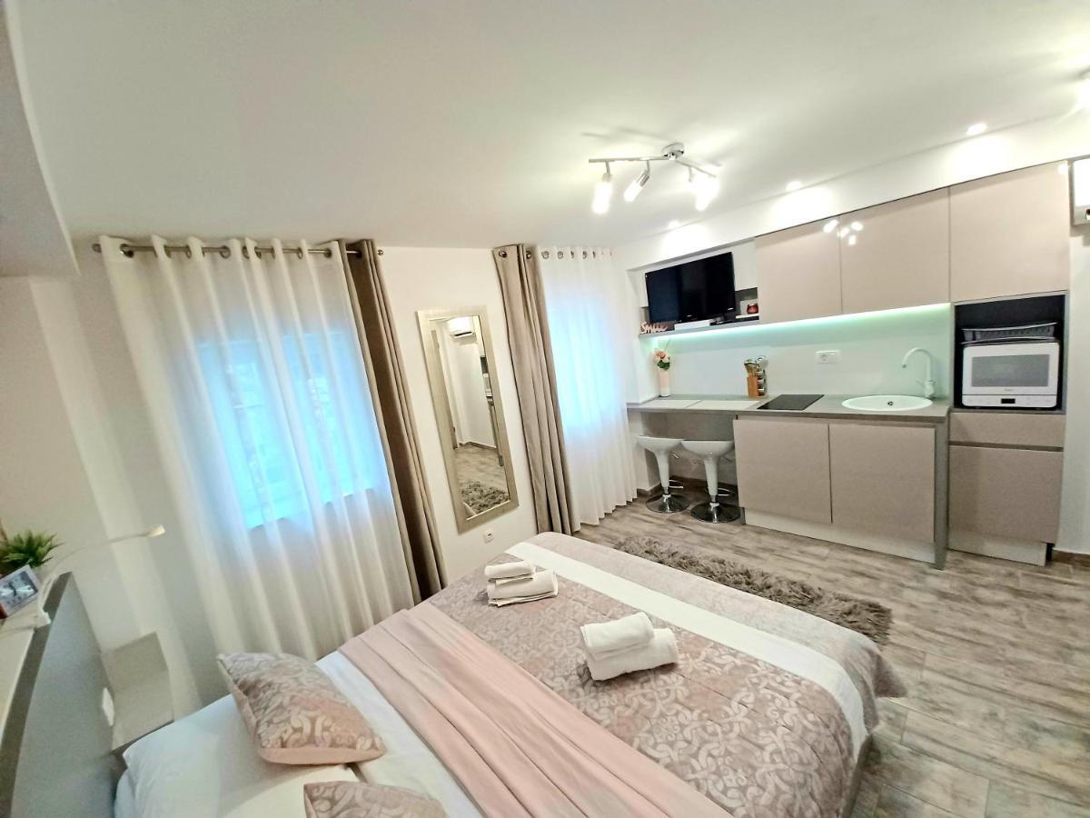 Studio Apartmani Pomalo/ Take It Easy Split Exterior foto